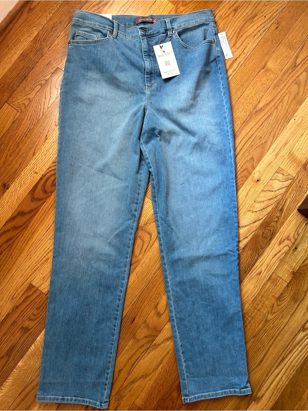 Gloria Vanderbilt Light Blue Straight Leg Jeans 16 long